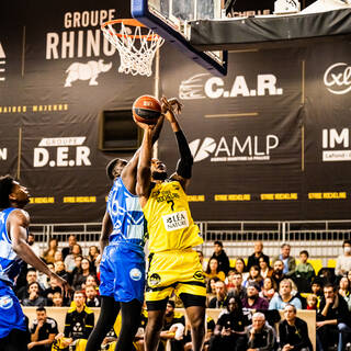 02/12/2022 - Pro B - Stade Rochelais 69 / 73 Vichy-Clermont