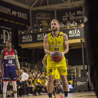 03/05/2024 - Pro B - Stade Rochelais 75 / 76 Nantes Basket Hermine