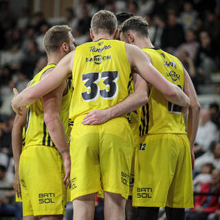 03/05/2024 - Pro B - Stade Rochelais 75 / 76 Nantes Basket Hermine