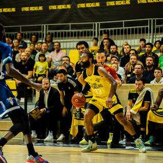 04/10/2022 - LDC PRO B - Stade Rochelais 72 / 69 Quimper