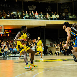 04/11/2022 - Pro B - Stade Rochelais 83 / 88 Angers