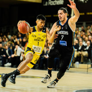 04/11/2022 - Pro B - Stade Rochelais 83 / 88 Angers