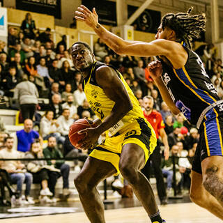 04/11/2022 - Pro B - Stade Rochelais 83 / 88 Angers