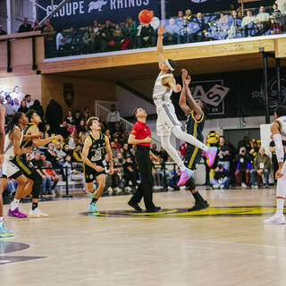05/01/2025 - Betclic Élite - Stade Rochelais 75 / 79 ASVEL