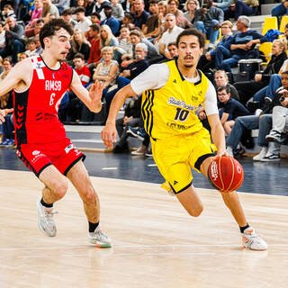 05/05/2024 - Espoirs Pro B 1/4 Playoffs - Stade Rochelais 68 / 74 Aix-Maurienne