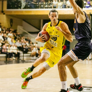 06/10/2023 - Pro B - Stade Rochelais 100 / 92 Poitiers