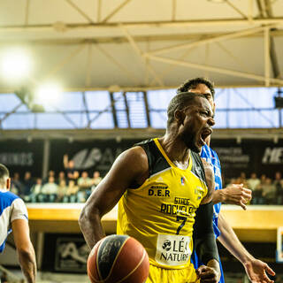 07/04/2023 - Pro B - Stade Rochelais 79 / 54 Saint-Quentin