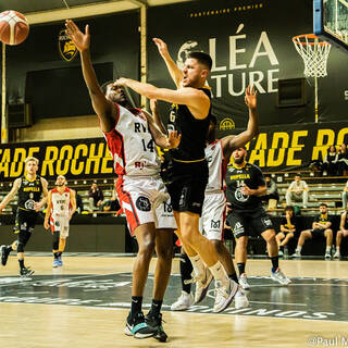 08/03/2022 - NM3 - Stade Rochelais 74 / 94 La Roche Vendées Basket