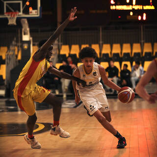 11/03/2023 - Stade Rochelais 79 / 74 ASPTT Limoges 