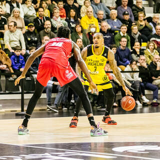 13/01/2023 - Pro B - Stade Rochelais 71 / 81 Elan-Chalon