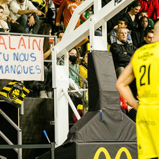 14/03/2022 - NM1 - Stade Rochelais 80 / 58 Lyonso