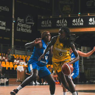 16/09/2023 - NF2 - Stade Rochelais 74 / 56 Basket Landes Espoirs