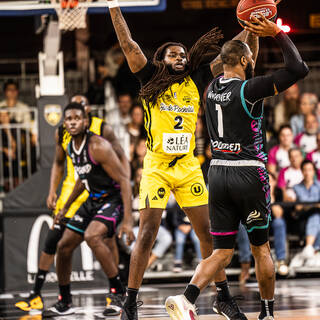 20/10/2023 - Pro B - Stade Rochelais 76 / 63 Boulazac