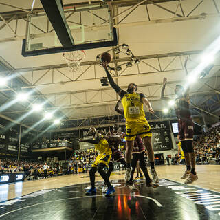 28/04/2023 - Pro B - Stade Rochelais 84 / 103 Gries-Souffel