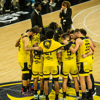 28/04/2023 - Pro B - Stade Rochelais 84 / 103 Gries-Souffel