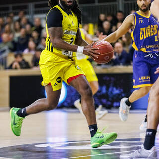 30/01/2024 - Pro B - Stade Rochelais 79 / 70 Evreux