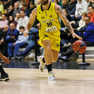 30/01/2024 - Pro B - Stade Rochelais 79 / 70 Evreux