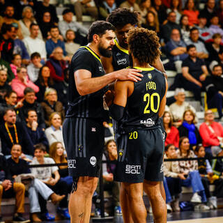 Elite 2 - Stade Rochelais 81 / 85 Élan Béarnais