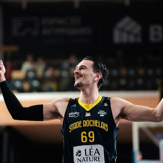 Elite 2 - Stade Rochelais 81 / 85 Élan Béarnais