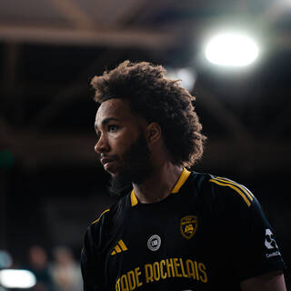 Elite 2 - Stade Rochelais 81 / 85 Élan Béarnais