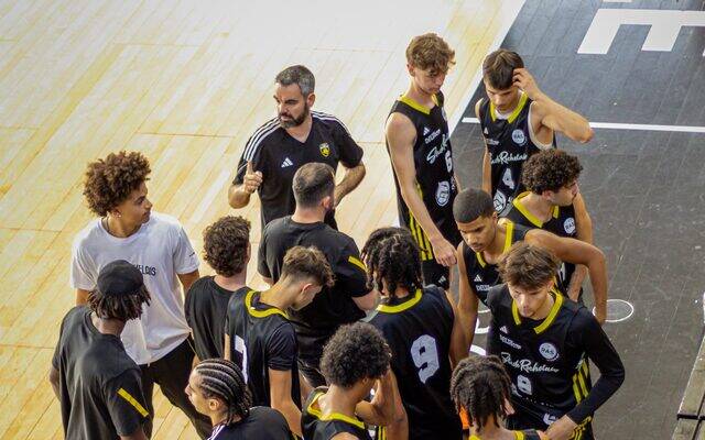 David Onillon, nouveau coach des Espoirs !