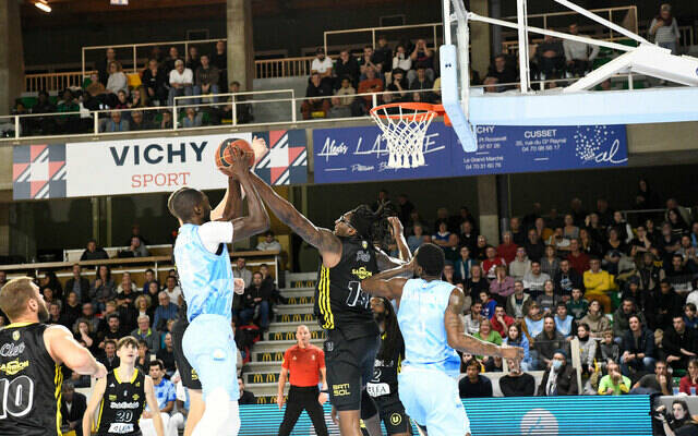 Les Rochelais s'offrent le leader !