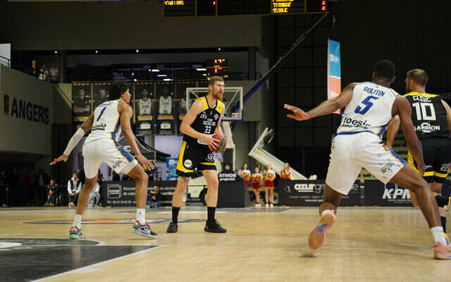 Les U18, les Espoirs et la Pro B à Angers !