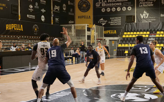 Match de reprise face au PB86