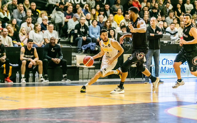 Match décisif à Gaston Neveur !