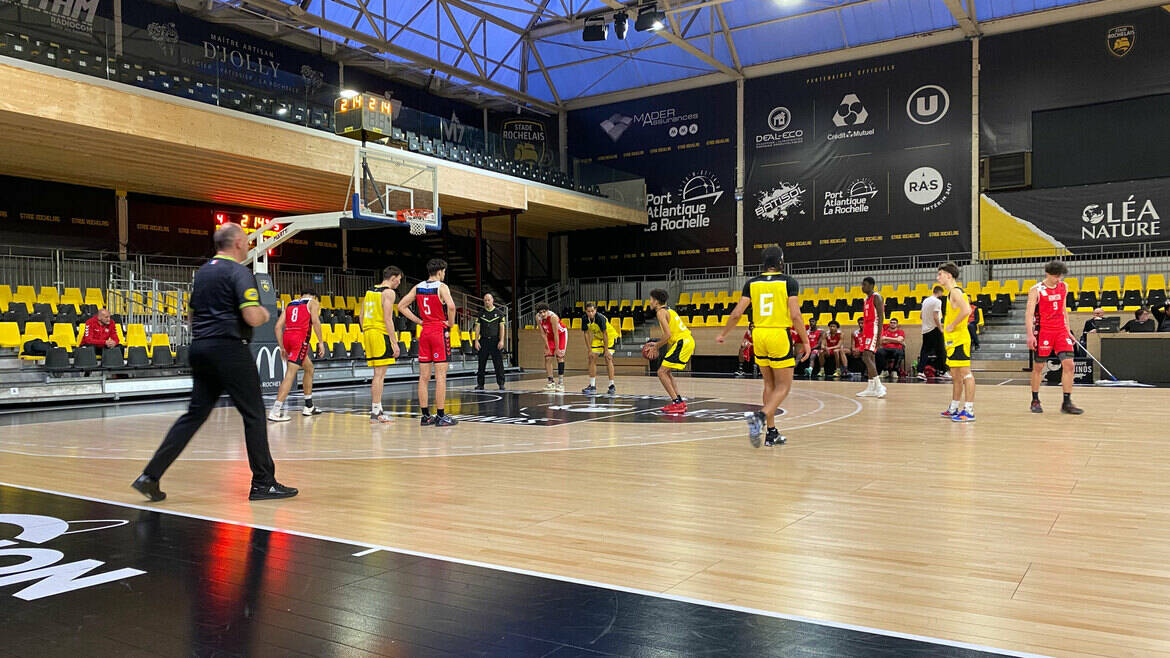 Les Espoirs Pro B contre Boulazac à Gaston Neveur
