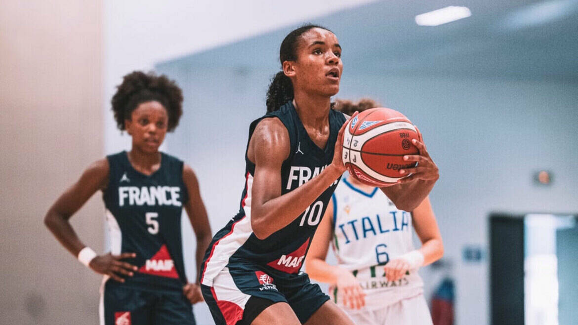 Naëlys avec l'Équipe de France U15 !