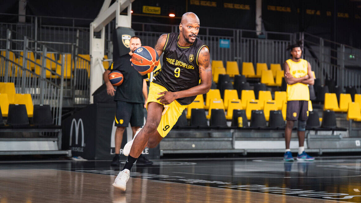 Première à Gaston contre Champagne Basket !