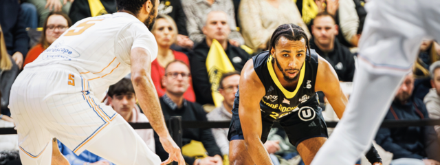 Défaite maritime à Gaston