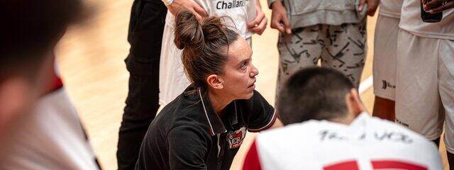 Laura André Roche entraineur des U18 Garçons