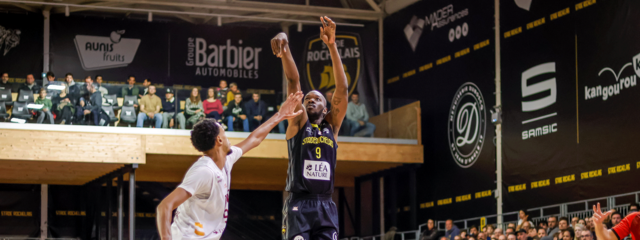 Premiers revers à la maison