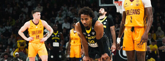 Tenue en échec à Orléans